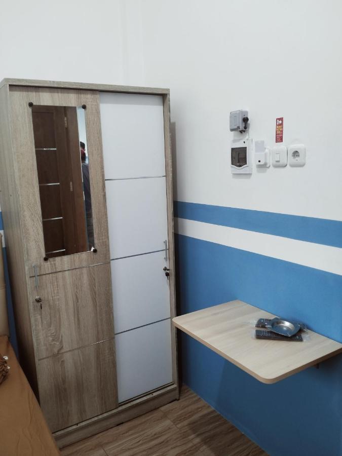 Penginapan Banyu Biruku Kotaanyar Kültér fotó